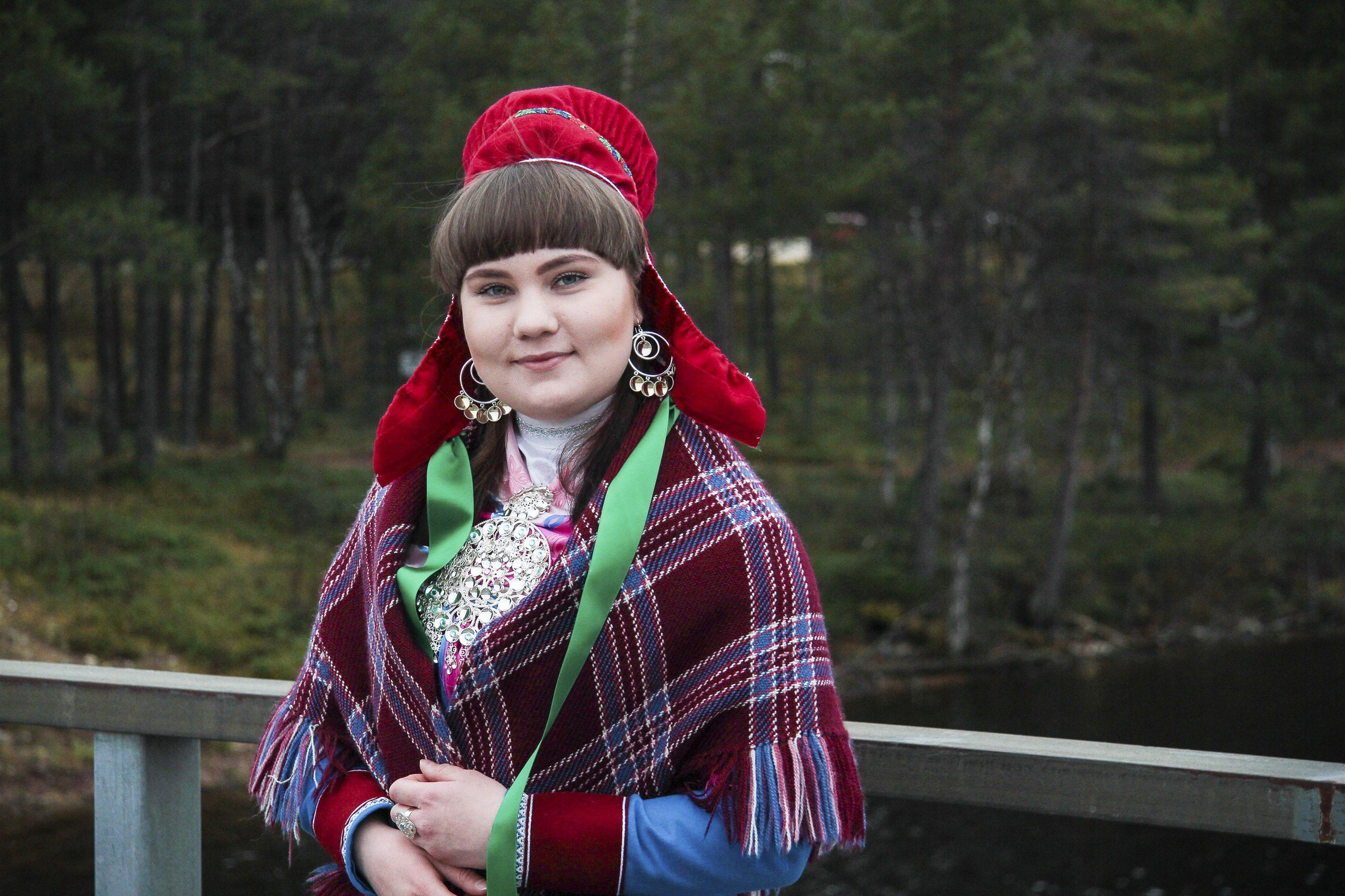 Saamelaisnuori Laura Pieski