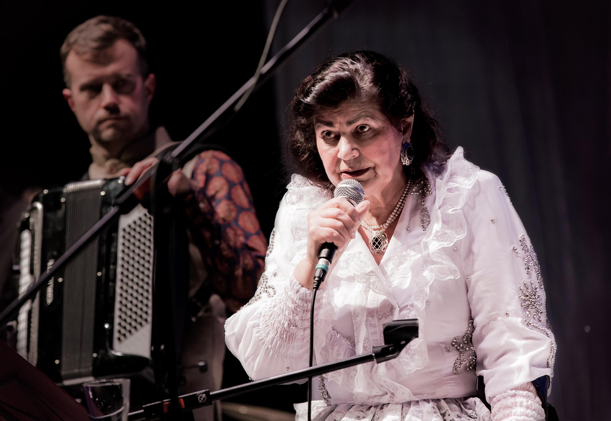 Romanimusiikin legenda Hilja Grönfors